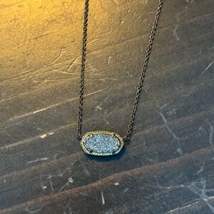 Silver kendra scott gold chain necklace